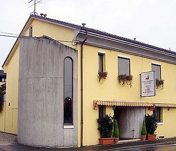 Hotel Marco Polo Caldogno Екстериор снимка