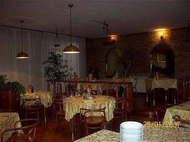 Hotel Marco Polo Caldogno Екстериор снимка